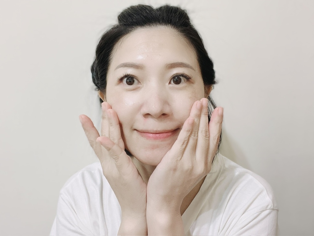 Zoursi佐思煥膚精華三件式套組~給肌膚有感保濕~透亮補水 試用