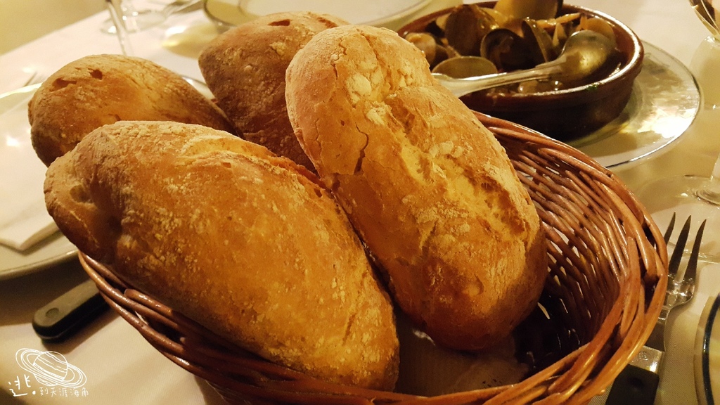 715119.jpg 715119.jpg