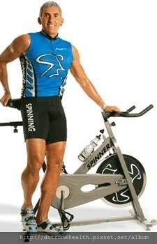 johnny-g-bike.jpg johnny-g-bike.jpg