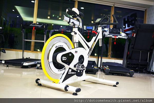 bh_h960s_02.JPG bh_h960s_02.JPG