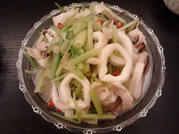 芹炒透抽 希媽居家菜 痞客邦 芹炒透抽 希媽居家菜 痞客邦
