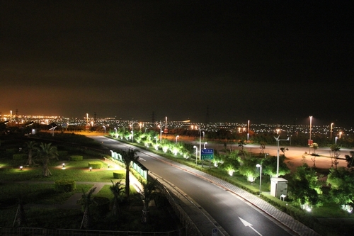 01.jpg