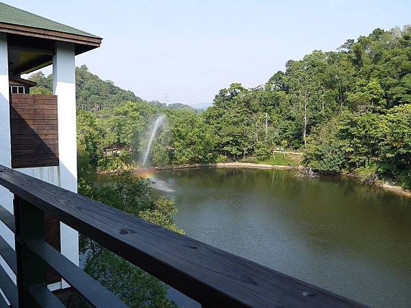 湖畔花時間-湖景-1.jpg