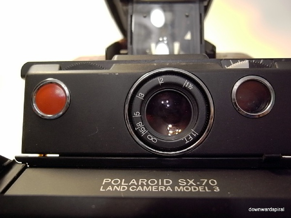 SX-70 model3_15.jpg