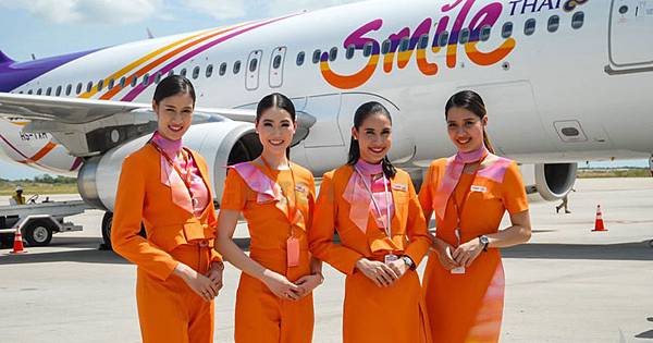 Thai-smile.jpg Thai-smile.jpg