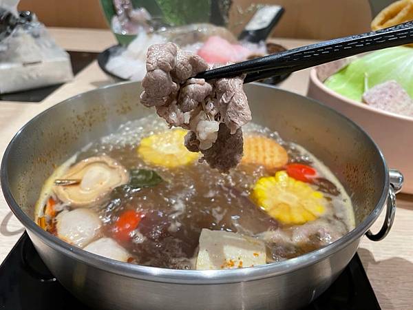 中壢美食【汆鍋上選鍋物】