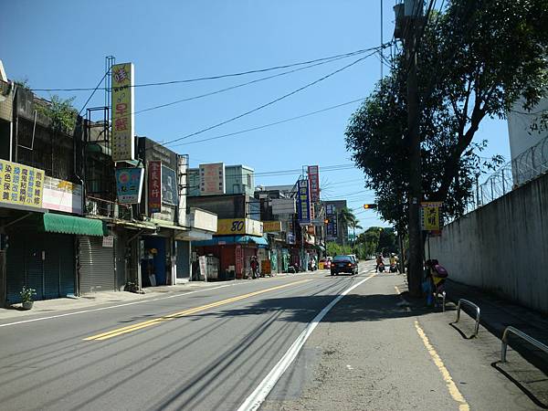 中山東路店面