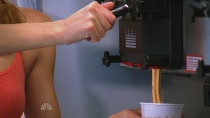 Chuck.S02E01.HDTV.XViD-HiQT.avi1289.jpg Chuck.S02E01.HDTV.XViD-HiQT.avi1289.jpg
