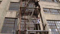 Chuck.S02E01.HDTV.XViD-HiQT.avi3957.jpg Chuck.S02E01.HDTV.XViD-HiQT.avi3957.jpg