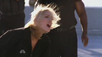 Chuck.S02E01.HDTV.XViD-HiQT.avi4123.jpg Chuck.S02E01.HDTV.XViD-HiQT.avi4123.jpg