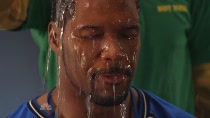 Chuck.S02E03.HDTV.XviD-LOL.avi4189.jpg Chuck.S02E03.HDTV.XviD-LOL.avi4189.jpg