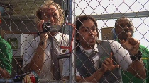 Chuck.S02E03.HDTV.XviD-LOL.avi4282.jpg Chuck.S02E03.HDTV.XviD-LOL.avi4282.jpg
