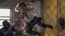 Chuck.S02E03.HDTV.XviD-LOL.avi4287.jpg Chuck.S02E03.HDTV.XviD-LOL.avi4287.jpg