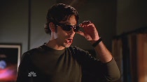 Chuck.S02E03.HDTV.XviD-LOL.avi5012.jpg