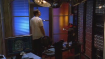 Chuck.S02E04.HDTV.XviD-LOL.avi0311.jpg Chuck.S02E04.HDTV.XviD-LOL.avi0311.jpg