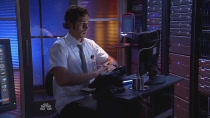 Chuck.S02E04.HDTV.XviD-LOL.avi0367.jpg Chuck.S02E04.HDTV.XviD-LOL.avi0367.jpg