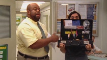 Chuck.S02E04.HDTV.XviD-LOL.avi0865.jpg Chuck.S02E04.HDTV.XviD-LOL.avi0865.jpg