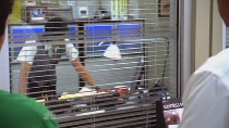 Chuck.S02E04.HDTV.XviD-LOL.avi2319.jpg Chuck.S02E04.HDTV.XviD-LOL.avi2319.jpg