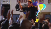 Chuck.S02E04.HDTV.XviD-LOL.avi3062.jpg Chuck.S02E04.HDTV.XviD-LOL.avi3062.jpg
