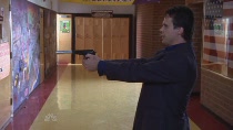 Chuck.S02E04.HDTV.XviD-LOL.avi3935.jpg Chuck.S02E04.HDTV.XviD-LOL.avi3935.jpg