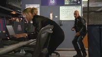 chuck.s02e05.720p.hdtv.x264-ctu.mkv4148.jpg chuck.s02e05.720p.hdtv.x264-ctu.mkv4148.jpg