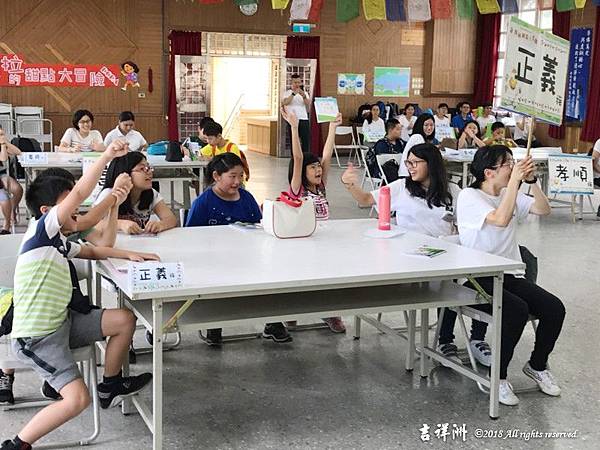 1070806_2.jpg 1070806_2.jpg