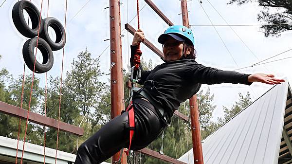 /tmp/phpYxmf8D /tmp/phpYxmf8D