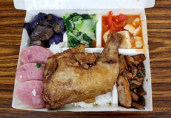 /tmp/phpzDf34a /tmp/phpzDf34a