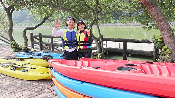 /tmp/phpCNAYsU /tmp/phpCNAYsU