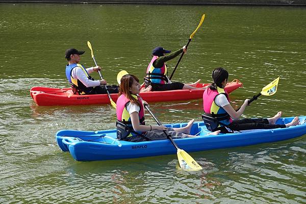 /tmp/phpYsnB2R /tmp/phpYsnB2R