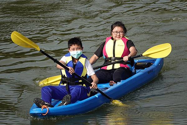 /tmp/phpvQmi3C /tmp/phpvQmi3C