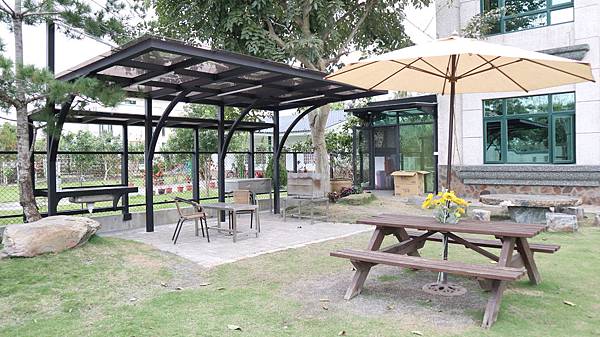 /tmp/phpAaxPhs /tmp/phpAaxPhs