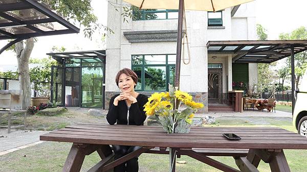 /tmp/phpmGE922 /tmp/phpmGE922