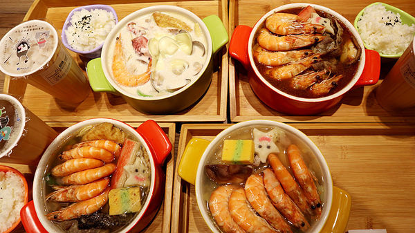 1559567011-2696854249_n