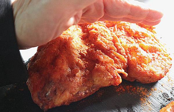 /tmp/phps1EXCB /tmp/phps1EXCB