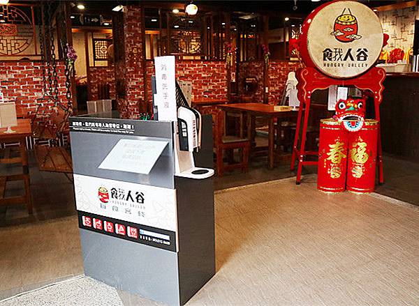 /tmp/php5lz9j8 /tmp/php5lz9j8