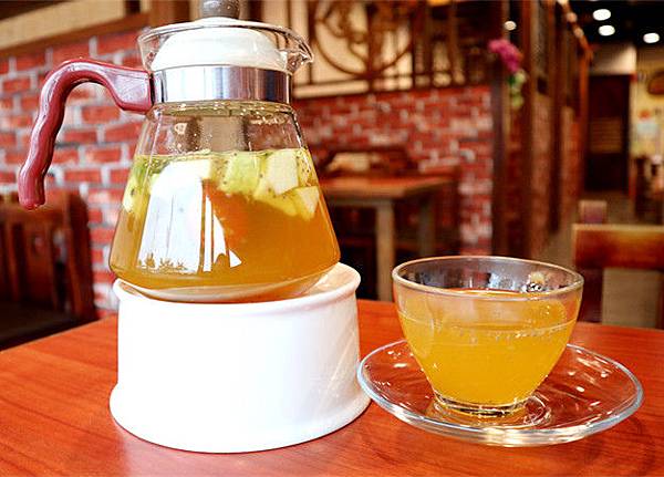 /tmp/php1Zy5OS /tmp/php1Zy5OS