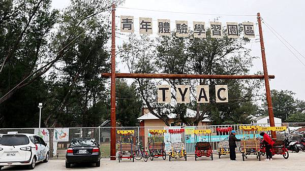 /tmp/phpk9xzn0 /tmp/phpk9xzn0