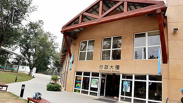 /tmp/php8ckYd6 /tmp/php8ckYd6