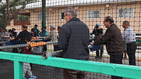 /tmp/phpiuV0nD /tmp/phpiuV0nD