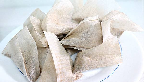 /tmp/phplkieYG /tmp/phplkieYG