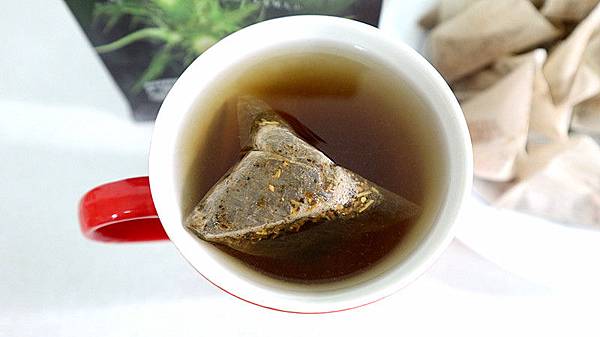 /tmp/php3A87f2 /tmp/php3A87f2