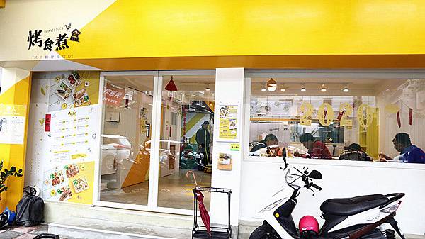 /tmp/phpkHT8F2 /tmp/phpkHT8F2