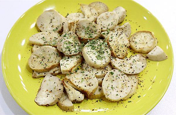 /tmp/phpr5UcAb /tmp/phpr5UcAb