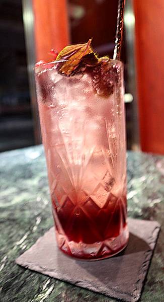 /tmp/php4hIxiH /tmp/php4hIxiH