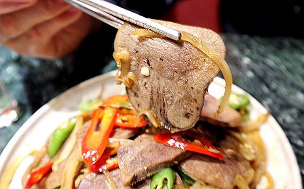 /tmp/phpUoXKBg /tmp/phpUoXKBg