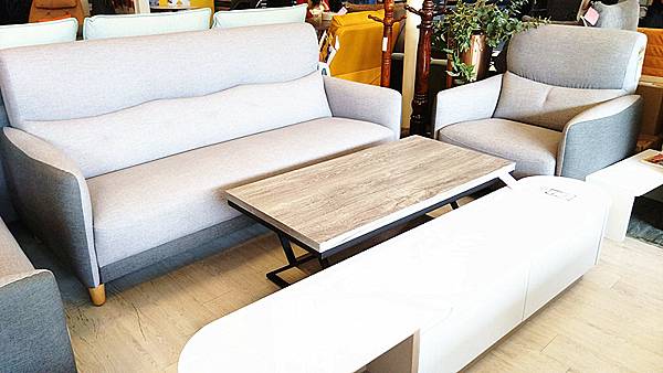 台中家具推薦｜【中友家具】全台最大3000坪展場空間，品項超