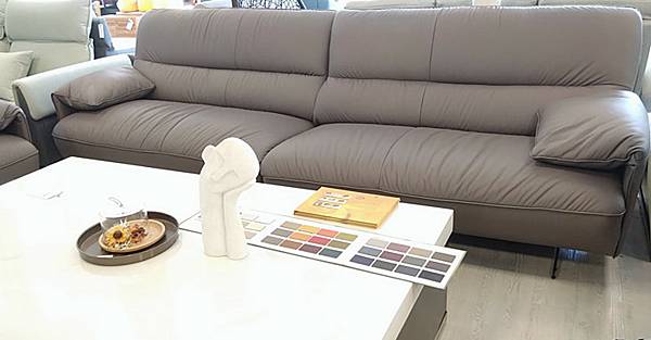 台中家具推薦｜【中友家具】全台最大3000坪展場空間，品項超