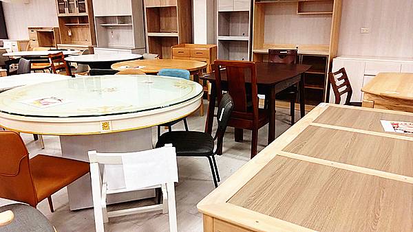 台中家具推薦｜【中友家具】全台最大3000坪展場空間，品項超