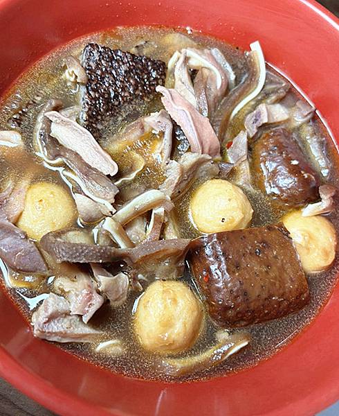 龜山古早味外帶便當【上座古傳滷肉飯專賣店】,樸實不浮誇,讓 龜山古早味外帶便當【上座古傳滷肉飯專賣店】,樸實不浮誇,讓